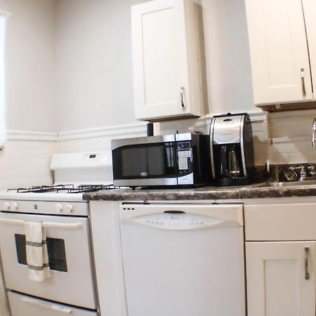Апартаменты Massive 4 Bed House-Short Walk To Amazing View Питтсбург Экстерьер фото